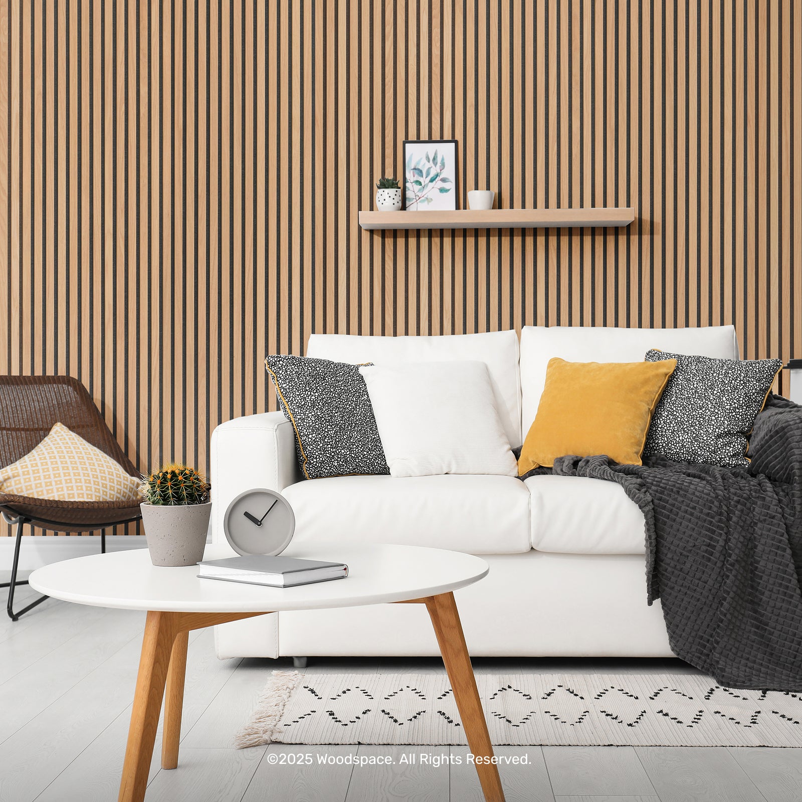 Natural Oak on Black (Acouwood® Surround)